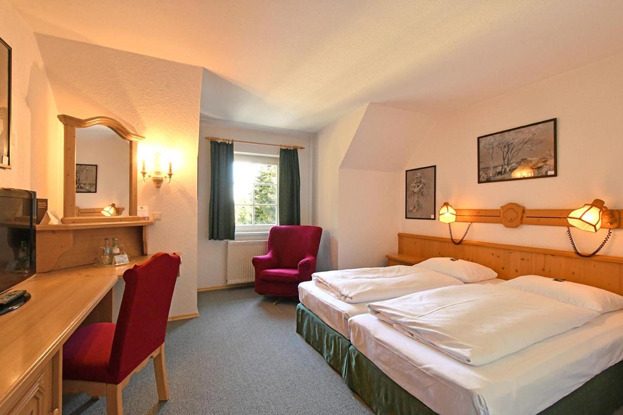 Landhotel Altes Zollhaus Hermsdorf  Exterior photo